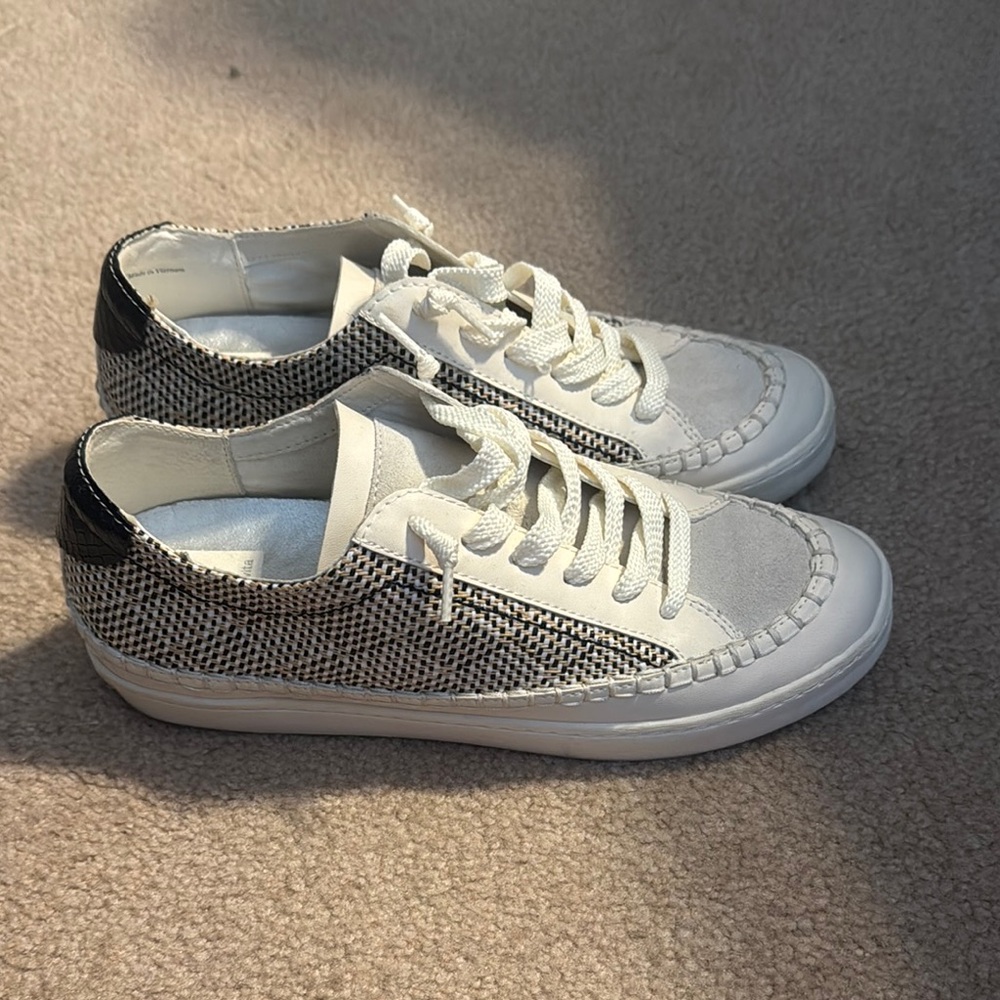 DV by Dolce Vita Sneakers